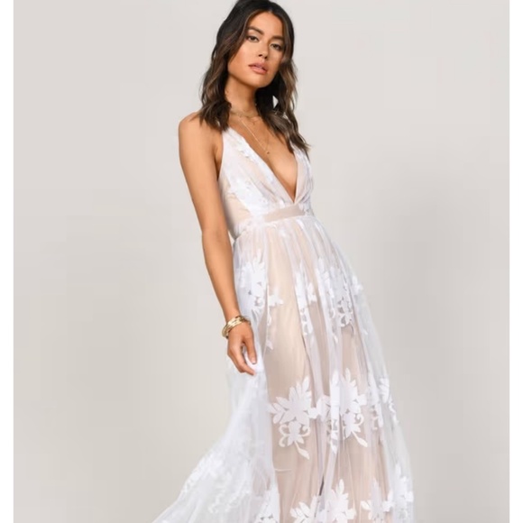 ANALISE PLUNGING FLORAL MAXI DRESS - WHITE - Picture 1 of 4